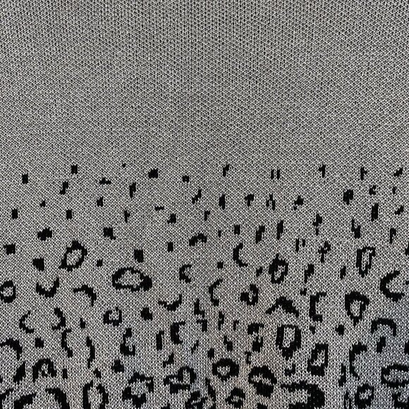 Alfred Dunner NWT Size Large Double Layer Sweater Silver Black Sparkle Metallic - Picture 4 of 5